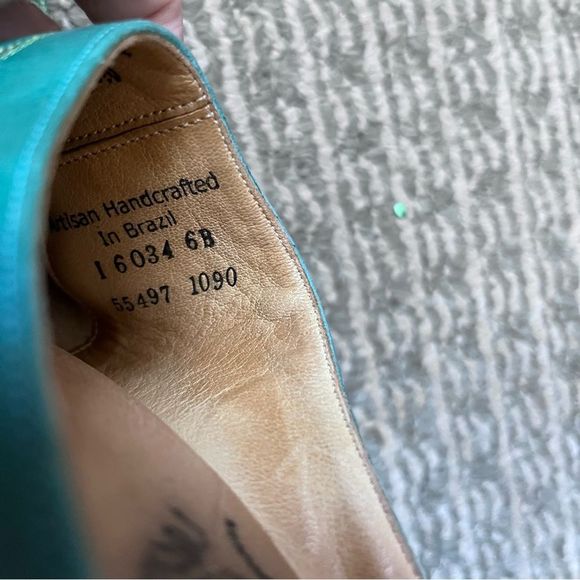 Charlie 1 Horse Teal slip on mules size 6B - Picture 9 of 10